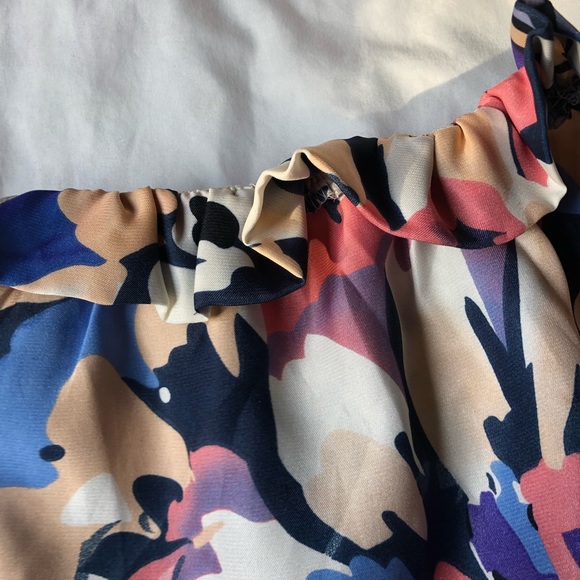 Velvet Heart Strapless Brightly Colored Top - Picture 2 of 8